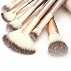 18-Piece Makeup Brush Set for Women