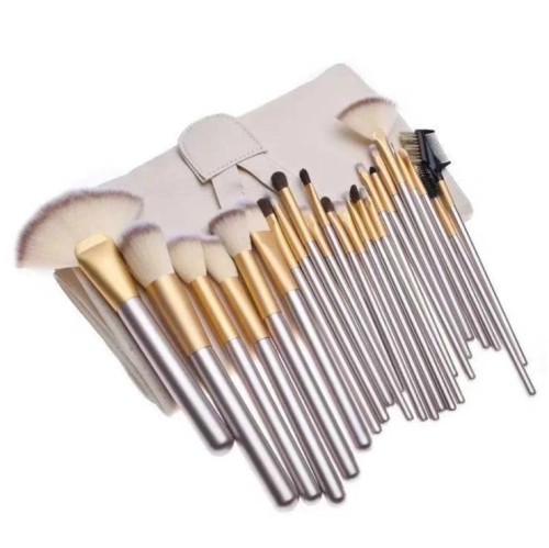 18 PCS Professional Makeup Brush Set with Leather Bag