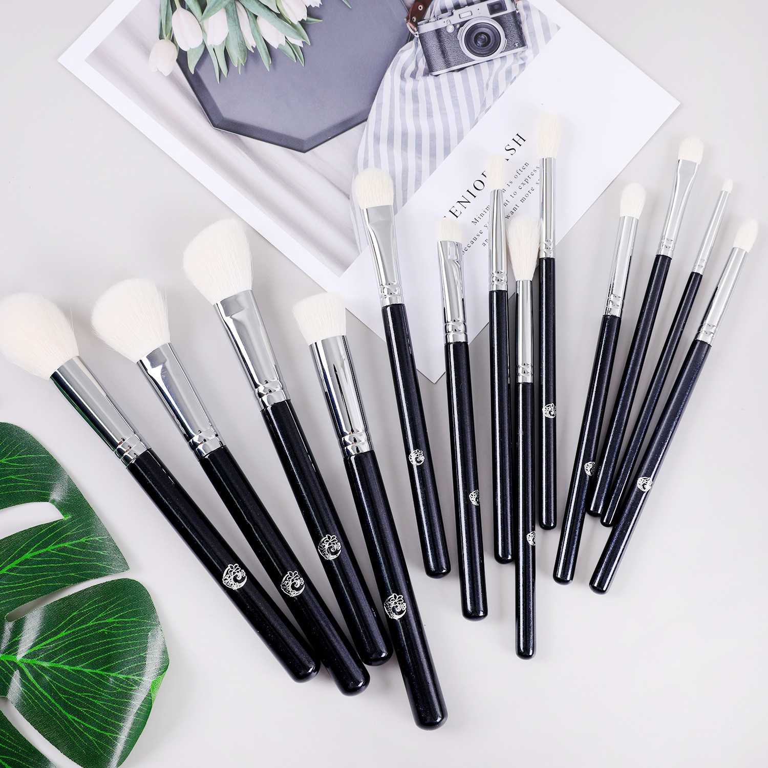 S13 Eyeliner Brush - High Quality Professional Eyeliner Brush